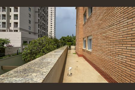Apartamento para alugar com 240m², 5 quartos e 4 vagasÁrea comum