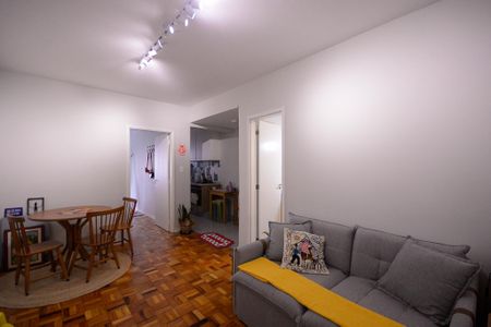 Sala  de apartamento para alugar com 1 quarto, 45m² em Aclimação, São Paulo
