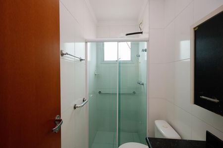 Apartamento para alugar com 64m², 2 quartos e 2 vagasBanheiro