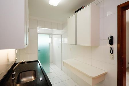 Apartamento para alugar com 64m², 2 quartos e 2 vagasCozinha 