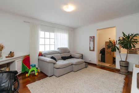 Casa à venda com 160m², 4 quartos e 2 vagasSala