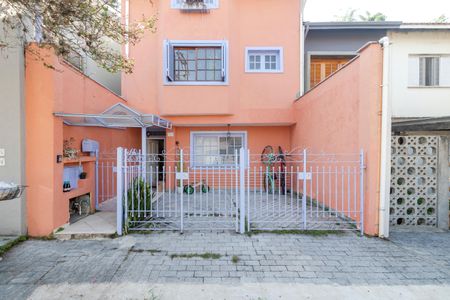 Casa à venda com 160m², 4 quartos e 2 vagasFachada