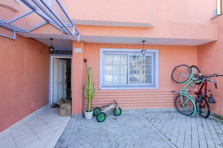 Casa à venda com 160m², 4 quartos e 2 vagasGaragem