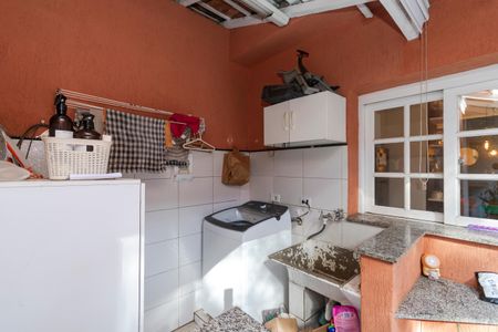 Casa à venda com 160m², 4 quartos e 2 vagasLavanderia