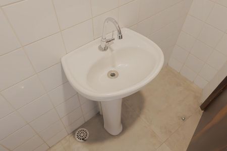 Casa para alugar com 64m², 2 quartos e 1 vagaLavabo