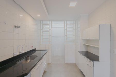 Casa para alugar com 64m², 2 quartos e 1 vagaCozinha