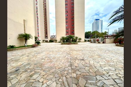 Apartamento para alugar com 70m², 2 quartos e 1 vagaÁrea comum