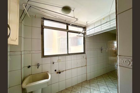Apartamento para alugar com 70m², 2 quartos e 1 vagaÁrea de Serviço