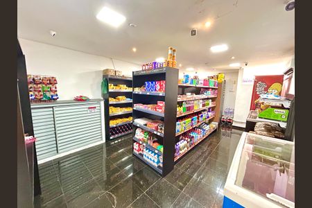 Apartamento para alugar com 70m², 2 quartos e 1 vagaMercadinho 