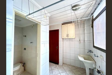 Apartamento para alugar com 70m², 2 quartos e 1 vagaÁrea de Serviço