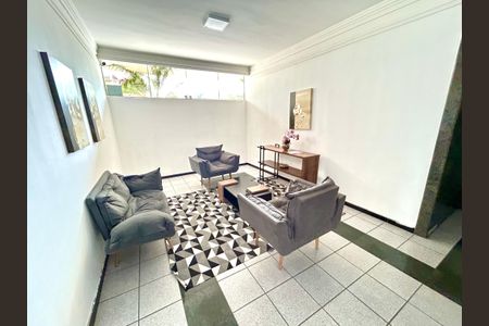 Apartamento para alugar com 70m², 2 quartos e 1 vagaHall de entrada