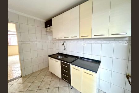 Apartamento para alugar com 70m², 2 quartos e 1 vagaCozinha