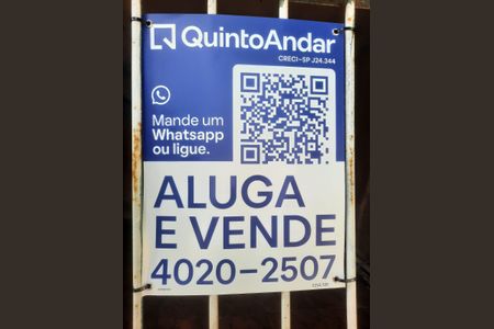 Casa à venda com 140m², 2 quartos e 2 vagas Casa à venda com 140m², 2 quartos e 2 vagasPlaquinha