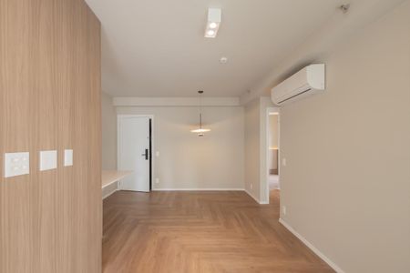 Sala de apartamento para alugar com 2 quartos, 88m² em Pinheiros, São Paulo