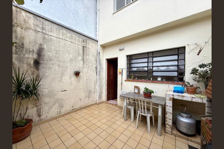 Casa à venda com 80m², 2 quartos e 1 vagaQuintal 
