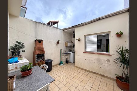 Casa à venda com 80m², 2 quartos e 1 vagaQuintal 