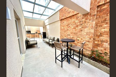 Apartamento para alugar com 46m², 2 quartos e 1 vaga Apartamento para alugar com 46m², 2 quartos e 1 vagaÁrea comum - Salão de festas