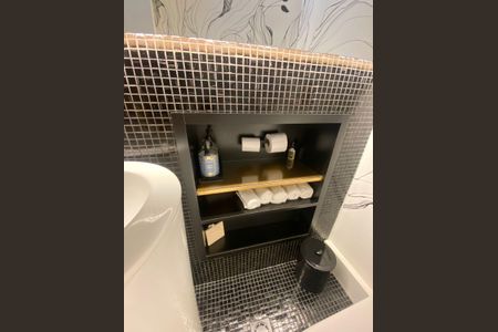 Apartamento à venda com 379m², 3 quartos e 4 vagasLavabo 1