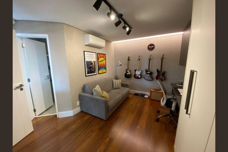 Apartamento à venda com 379m², 3 quartos e 4 vagasEscritório 1