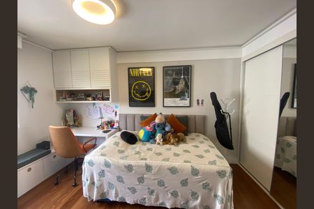 Apartamento à venda com 379m², 3 quartos e 4 vagasSuíte 2