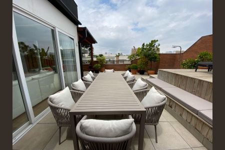 Apartamento à venda com 379m², 3 quartos e 4 vagasÁrea da piscina