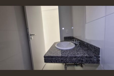 Apartamento à venda com 82m², 3 quartos e 3 vagasBanheiro 3