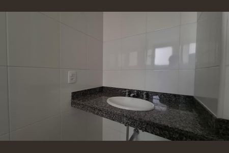 Apartamento à venda com 82m², 3 quartos e 3 vagasBanheiro Quarto 1 suíte