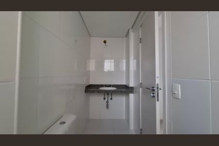 Apartamento à venda com 82m², 3 quartos e 3 vagasBanheiro Quarto 1 suíte
