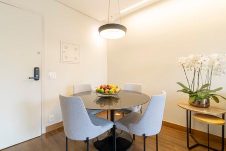 Sala de Jantar de apartamento para alugar com 1 quarto, 48m² em Vila Nova Conceição, São Paulo
