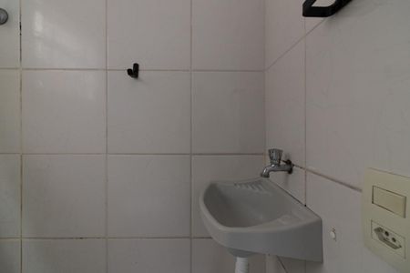 Studio para alugar com 15m², 1 quarto e sem vaga Studio para alugar com 15m², 1 quarto e sem vagaBanheiro
