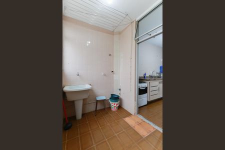 Apartamento para alugar com 64m², 2 quartos e 1 vagaÁrea de serviço