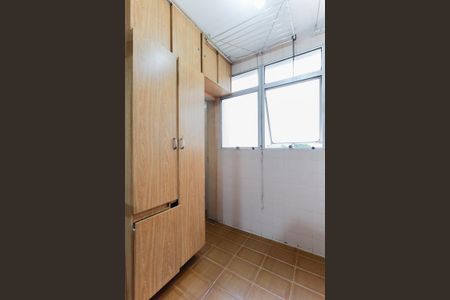 Apartamento para alugar com 64m², 2 quartos e 1 vagaÁrea de serviço