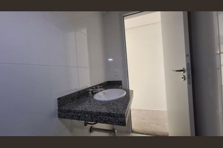 Apartamento à venda com 82m², 3 quartos e 3 vagasBanheiro 2