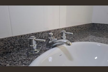 Apartamento à venda com 82m², 3 quartos e 3 vagasBanheiro 2