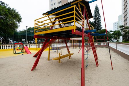 Apartamento para alugar com 64m², 2 quartos e 1 vagaÁrea comum - Playground