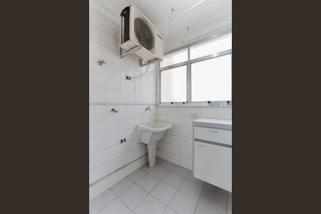 Apartamento para alugar com 64m², 2 quartos e 1 vagaÁrea e serviço