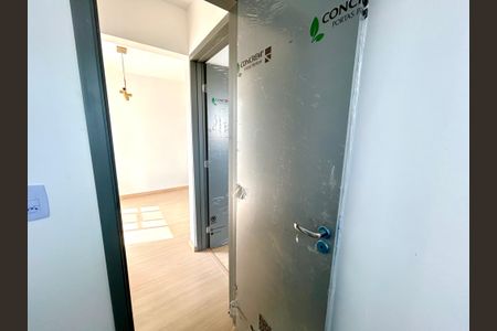Apartamento para alugar com 43m², 2 quartos e 1 vaga Apartamento para alugar com 43m², 2 quartos e 1 vagaBanheiro