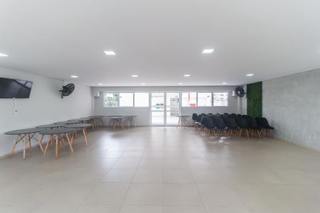 Apartamento para alugar com 67m², 3 quartos e 2 vagas Apartamento para alugar com 67m², 3 quartos e 2 vagasÁrea comum - Salão de festas