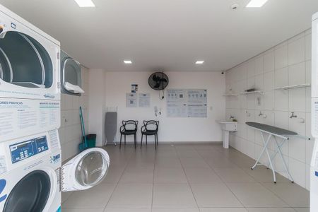 Apartamento para alugar com 67m², 3 quartos e 2 vagas Apartamento para alugar com 67m², 3 quartos e 2 vagasLavanderia