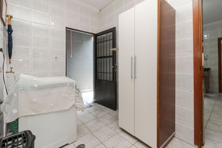 Casa para alugar com 180m², 3 quartos e 5 vagas Casa para alugar com 180m², 3 quartos e 5 vagasÁrea de Serviço