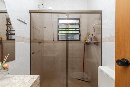 Casa para alugar com 180m², 3 quartos e 5 vagas Casa para alugar com 180m², 3 quartos e 5 vagasBanheiro