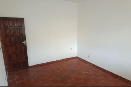 Quarto de casa para alugar com 2 quartos, 120m² em Guaratiba, Rio de Janeiro