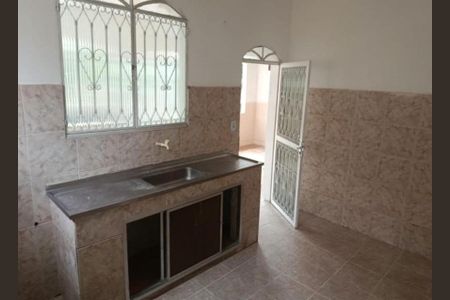 Casa para alugar com 120m², 2 quartos e sem vaga Casa para alugar com 120m², 2 quartos e sem vagaCozinha