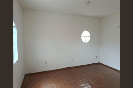 Quarto de casa para alugar com 2 quartos, 120m² em Guaratiba, Rio de Janeiro