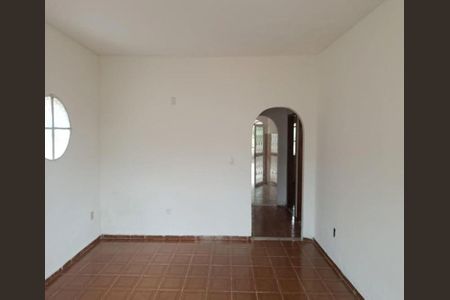 Quarto de casa para alugar com 2 quartos, 120m² em Guaratiba, Rio de Janeiro