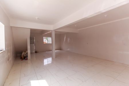 Casa para alugar com 180m², 3 quartos e sem vagaSala/Quarto