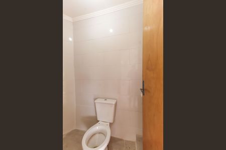 Banheiro de casa para alugar com 1 quarto, 150m² em Pari, São Paulo