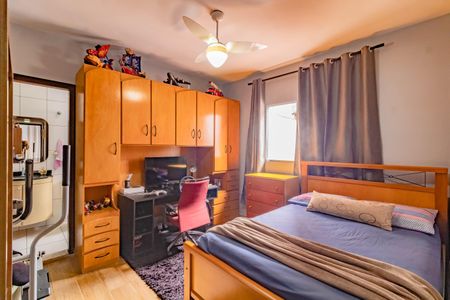 Casa à venda com 130m², 3 quartos e 2 vagas