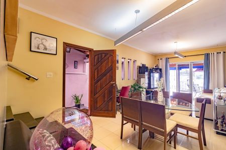 Casa à venda com 3 quartos, 130m² em Vila Santa Catarina, São Paulo