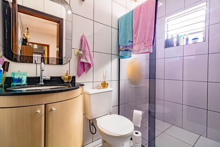 Casa à venda com 130m², 3 quartos e 2 vagas